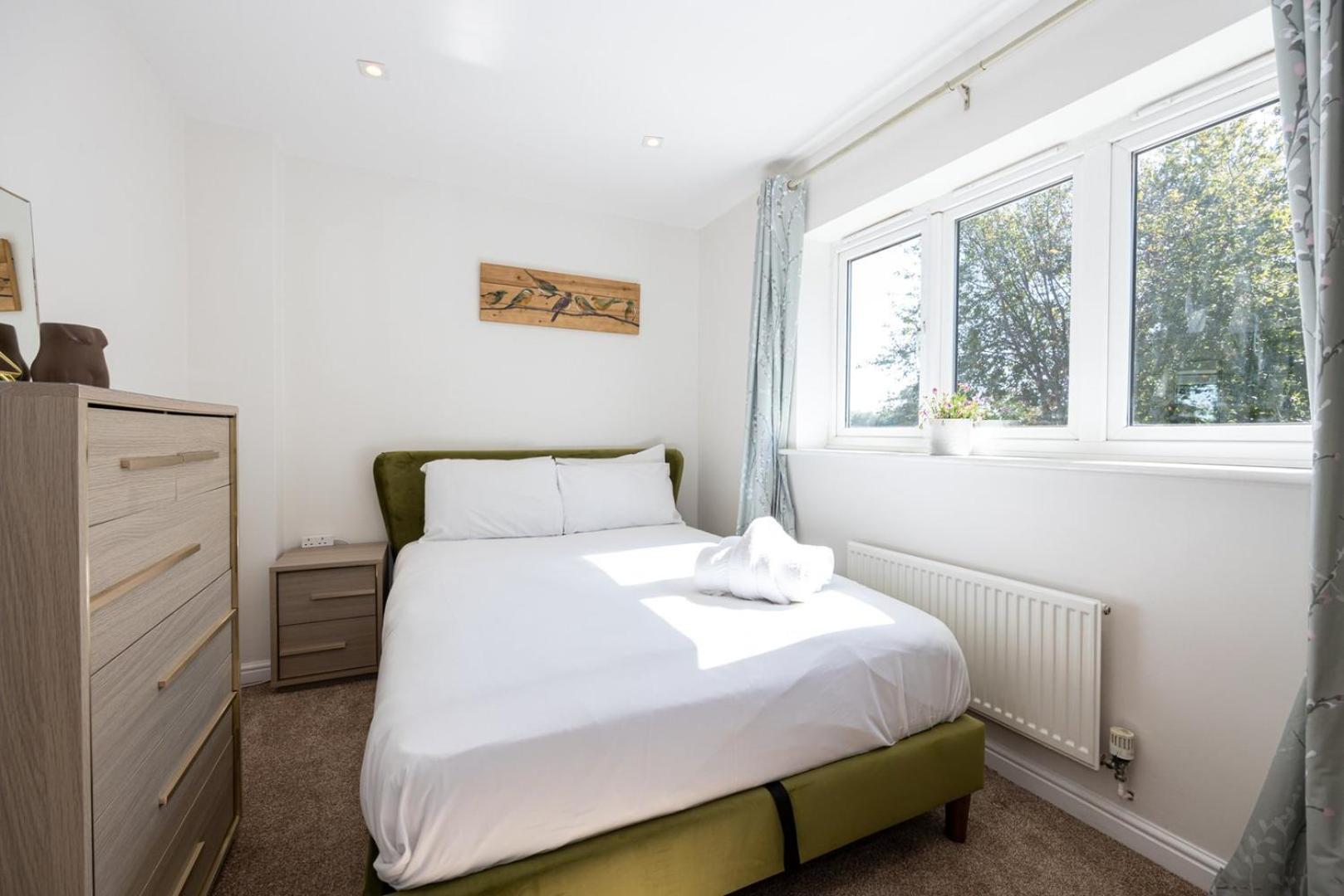 Guestready - A Haven By The River Manchester Exteriör bild