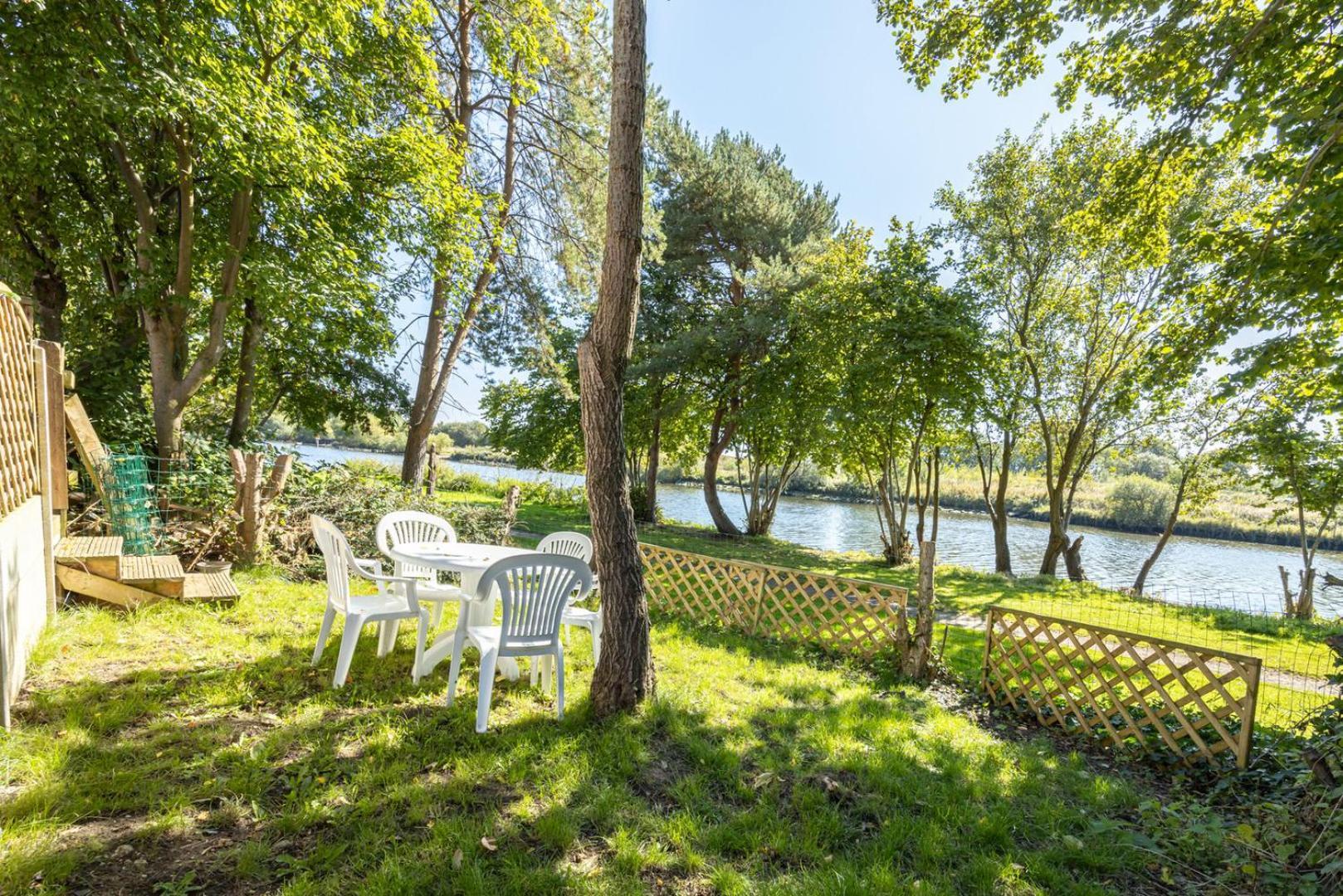 Guestready - A Haven By The River Manchester Exteriör bild